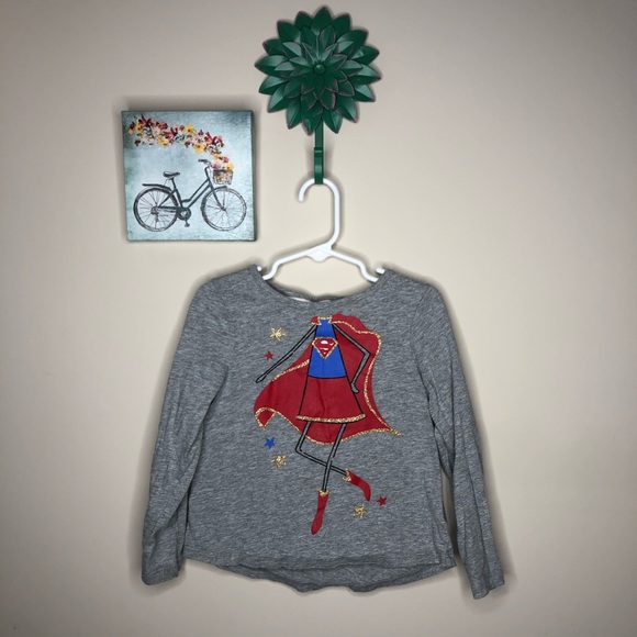 Gap super girl shirt with cape